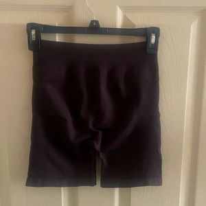 AUROLA Intensify Workout Shorts for Women Seamless Scrunch Short